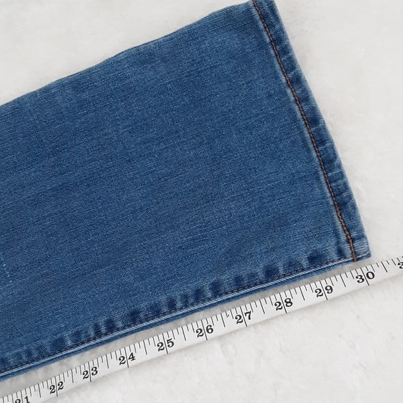 Old Navy: Mid-Rise Kicker Boot-Cut Jeans (sz 00) - Picture 6 of 7